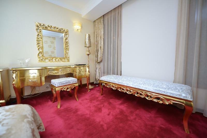 Hotel Gold Skopje Exterior foto